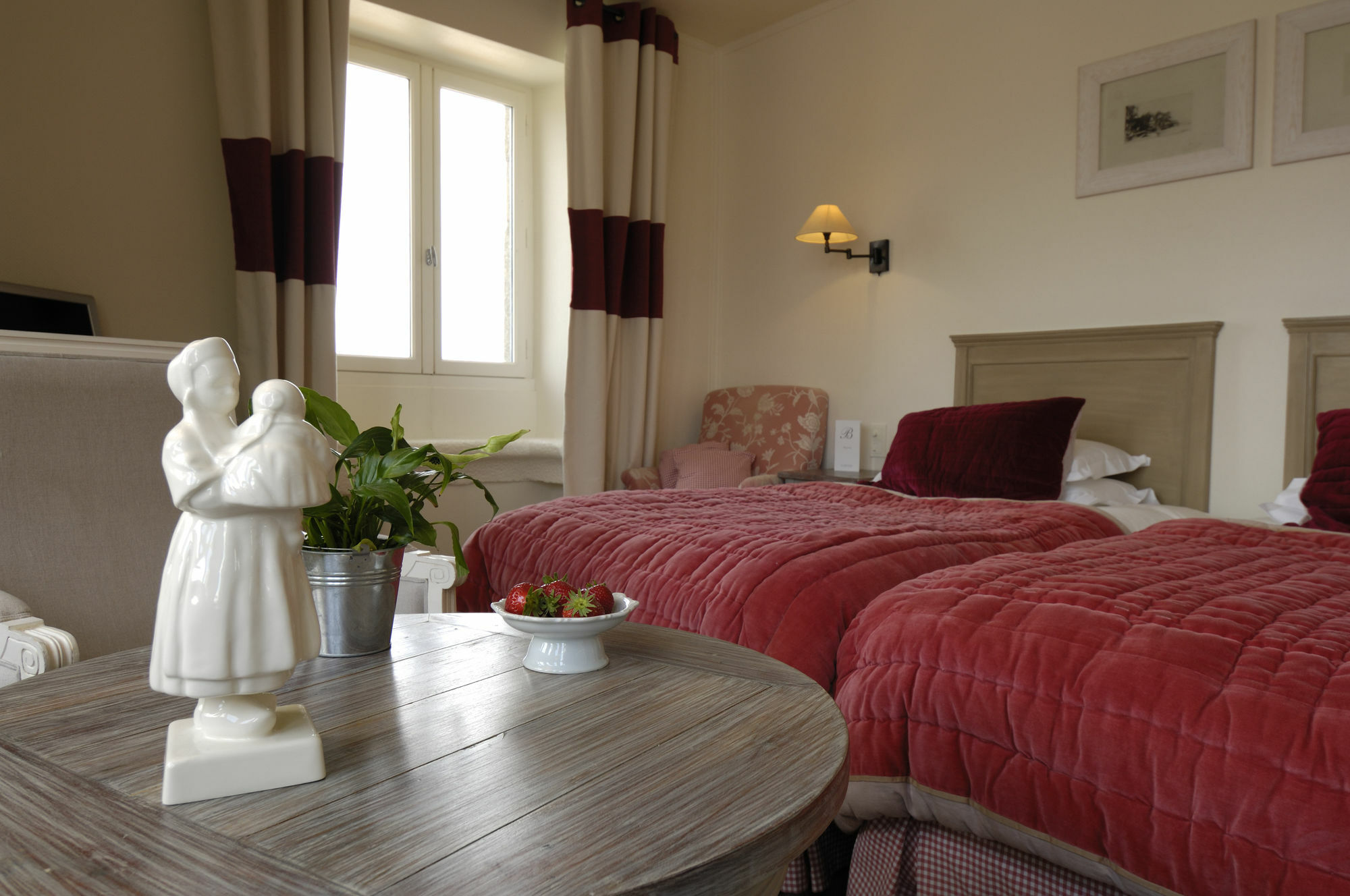 Relais & Chateaux Le Brittany & Spa Roscoff Bagian luar foto